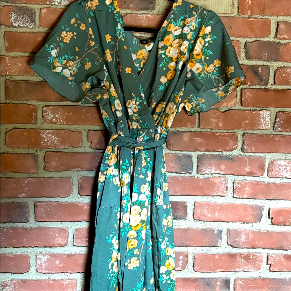 1XL SHEIN Dress with belt, NEVER WORN